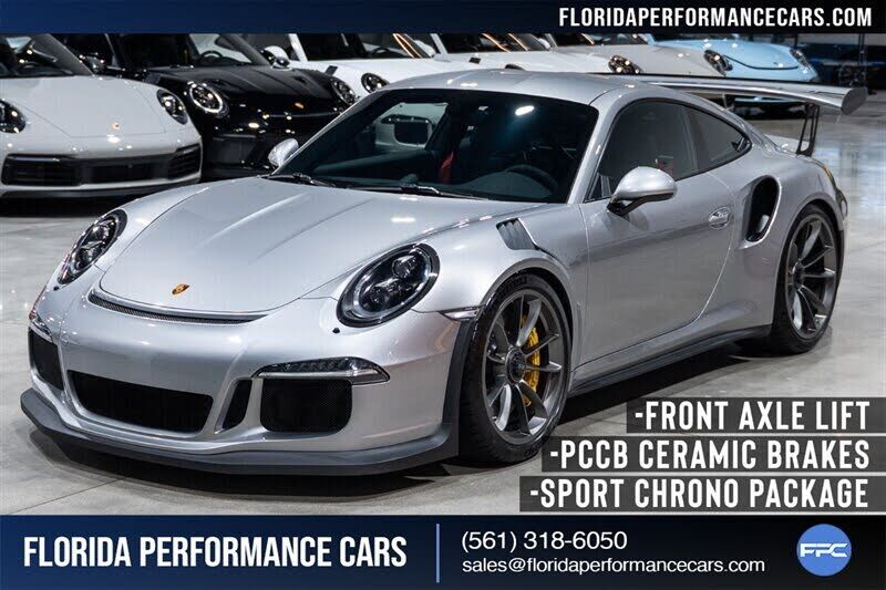 2016 PORSCHE 911