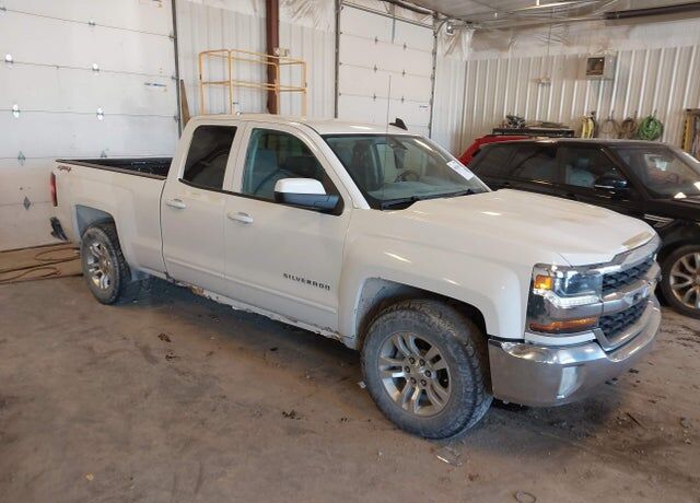 2017 CHEVROLET Silverado
