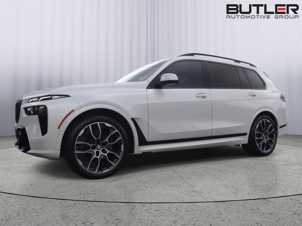 2025 BMW X7