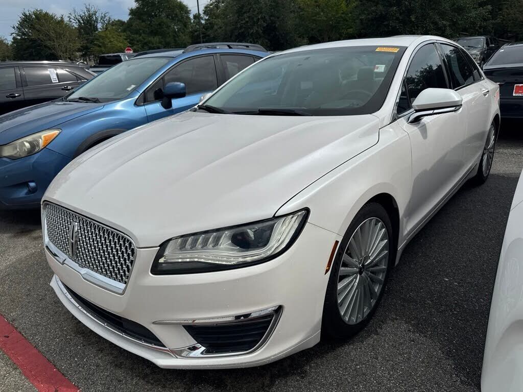 2017 LINCOLN MKZ