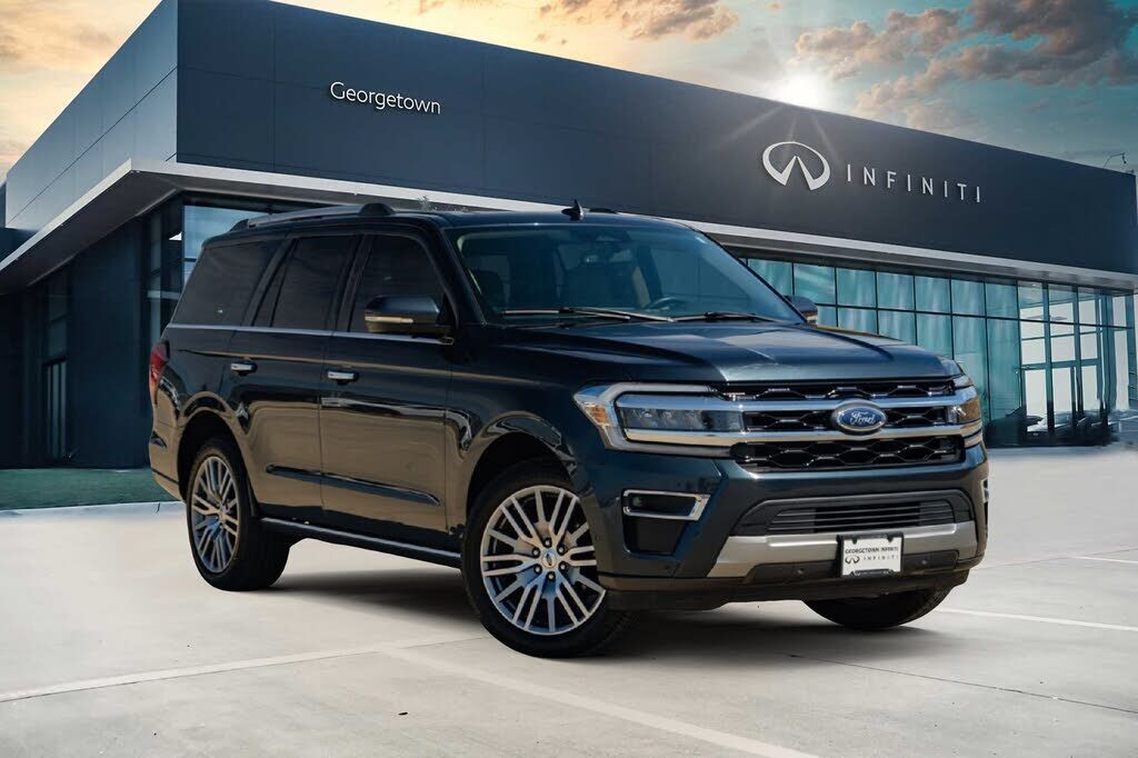 2022 FORD Expedition