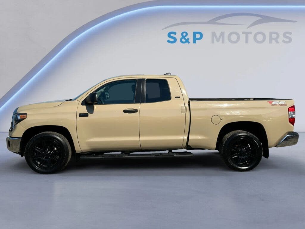 2020 TOYOTA Tundra