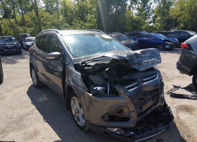 2015 FORD Escape