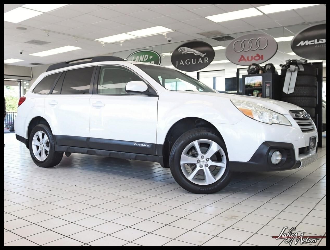 2013 SUBARU Outback