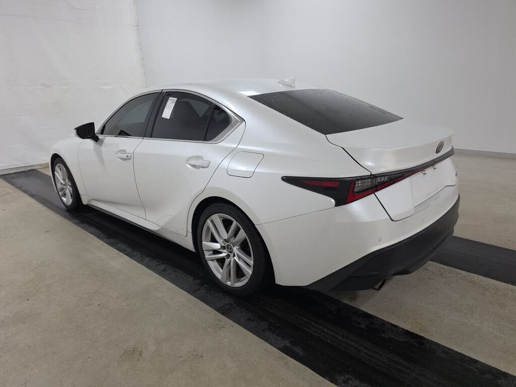 2024 Lexus IS