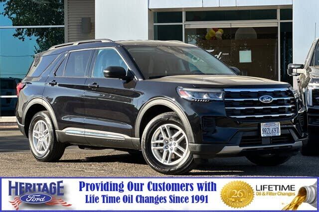2025 FORD Explorer