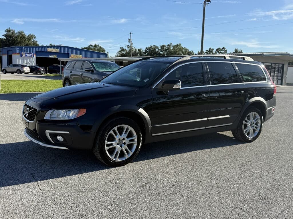 2016 VOLVO XC70