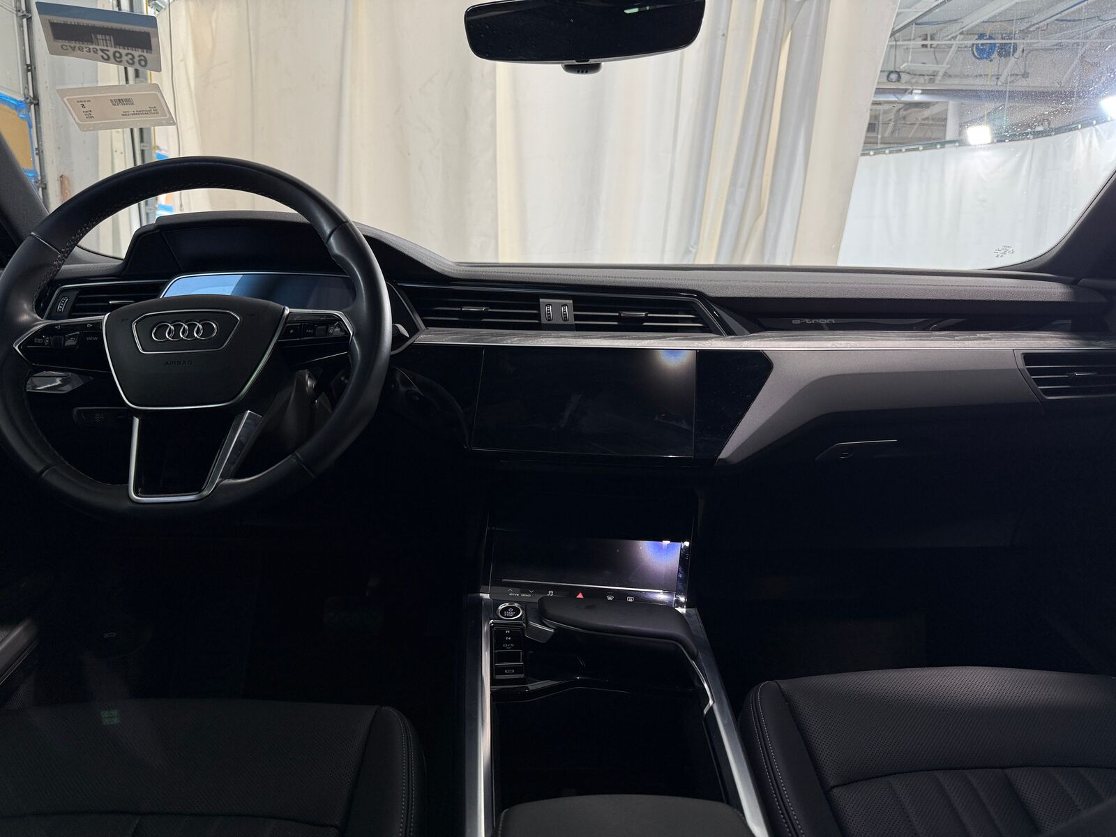 2024 Audi Q8