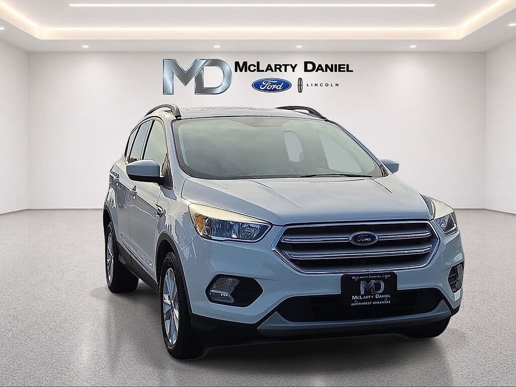 2018 FORD Escape
