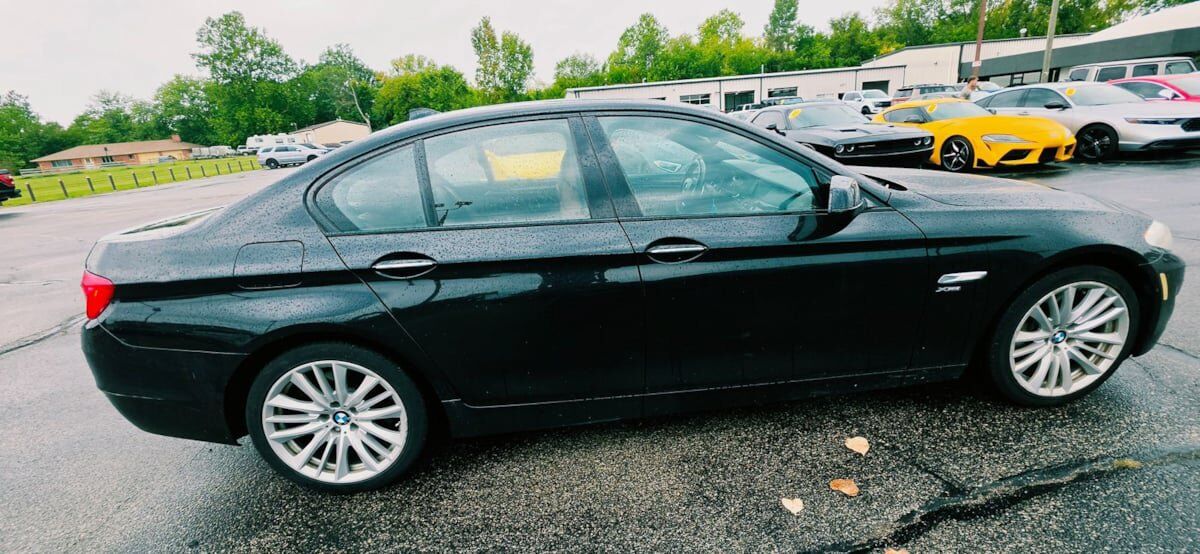 2012 BMW 550i