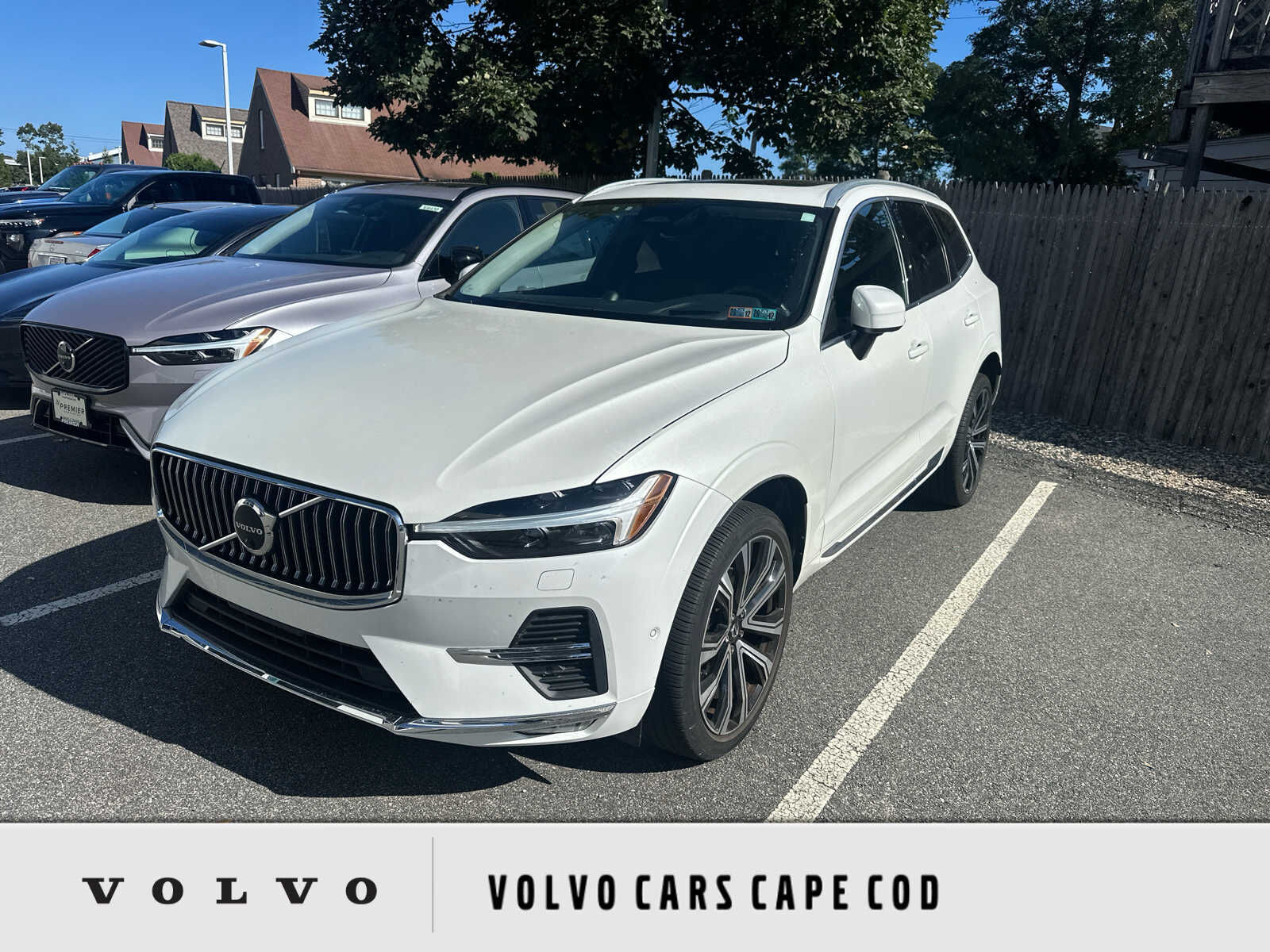 2023 VOLVO XC60