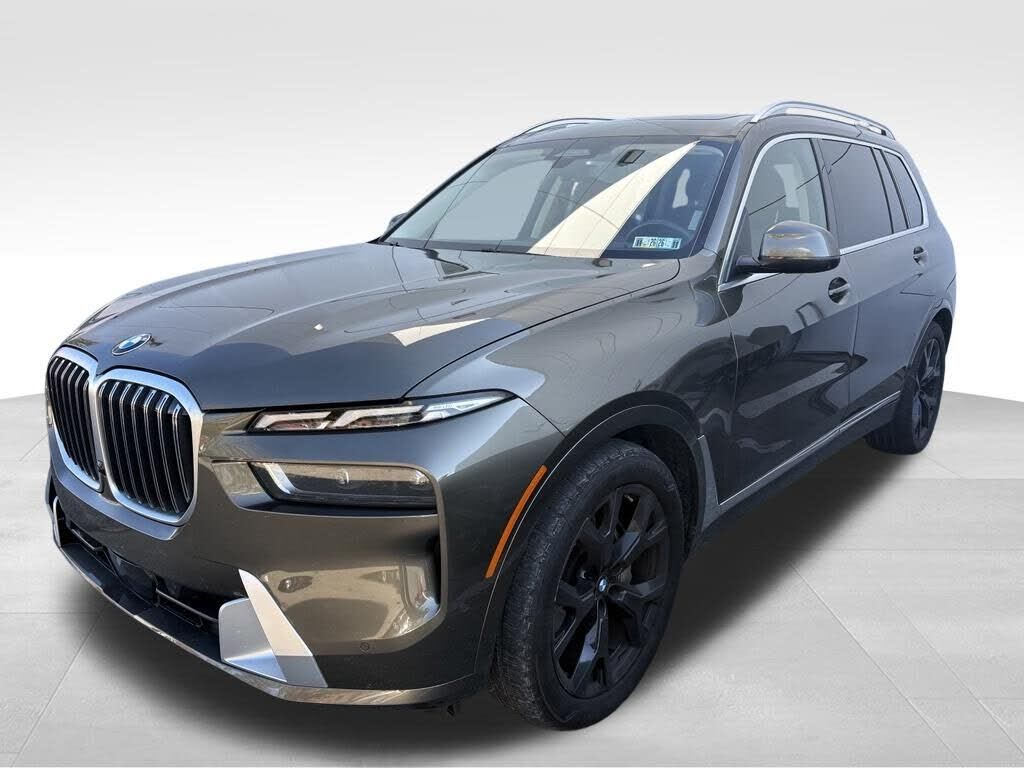 2023 BMW X7