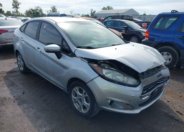2015 FORD Fiesta