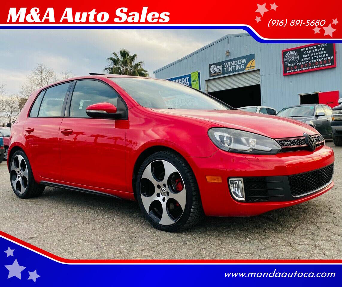 2011 VOLKSWAGEN GTI