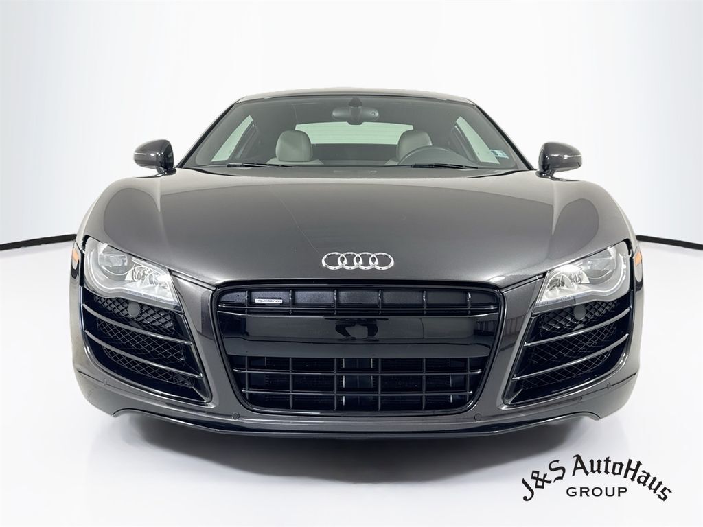 2012 Audi R8