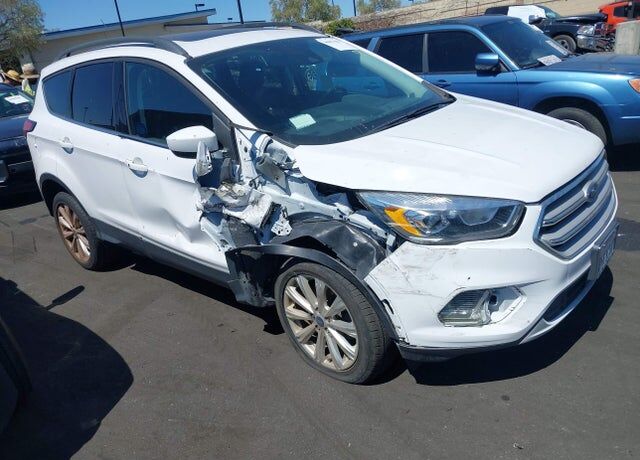 2019 FORD Escape