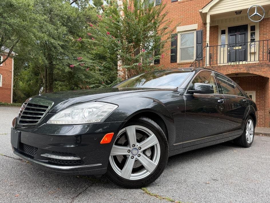 2013 MERCEDES-BENZ S-Class