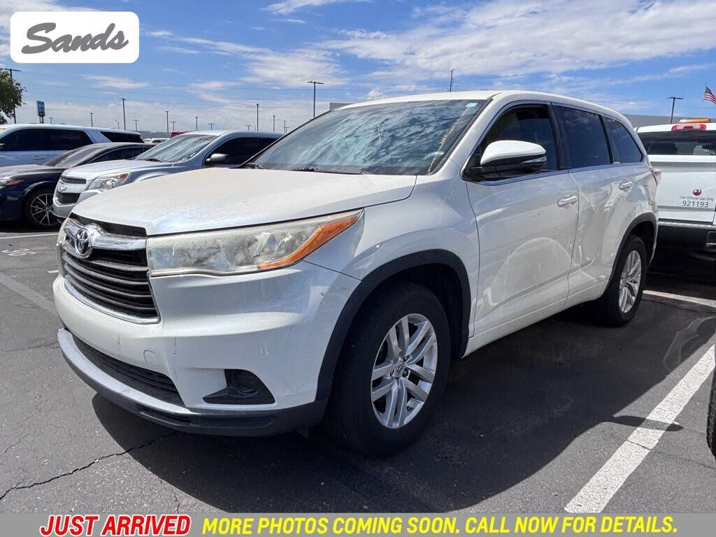 2014 TOYOTA Highlander