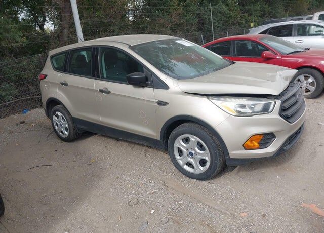 2017 FORD Escape