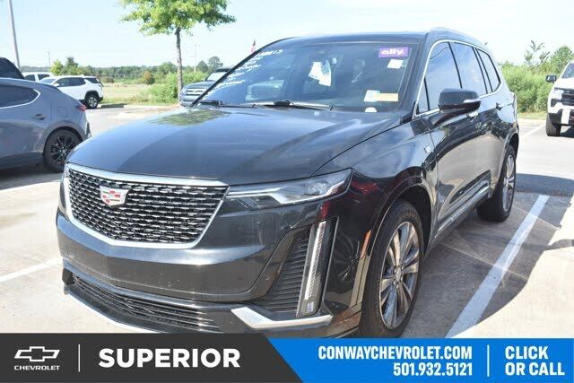 2022 CADILLAC XT6