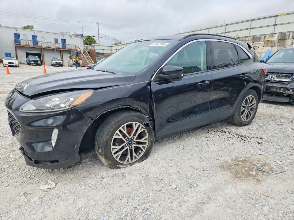2020 FORD Escape