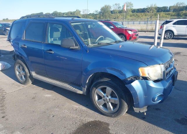 2009 FORD Escape