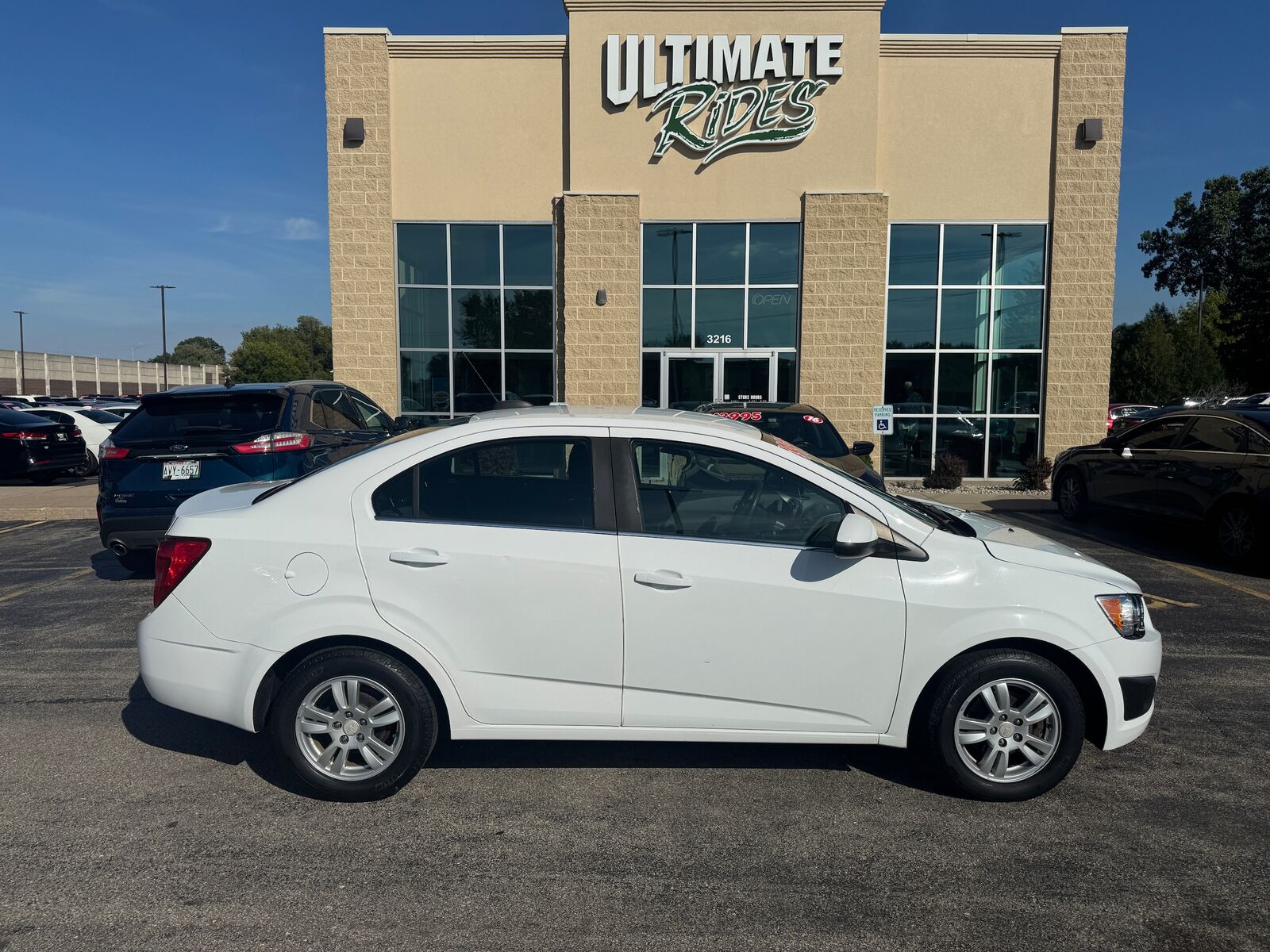 2016 CHEVROLET Sonic