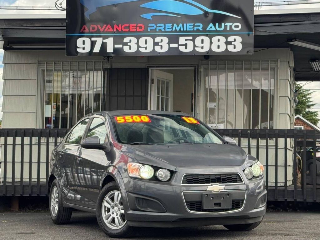 2013 CHEVROLET Sonic