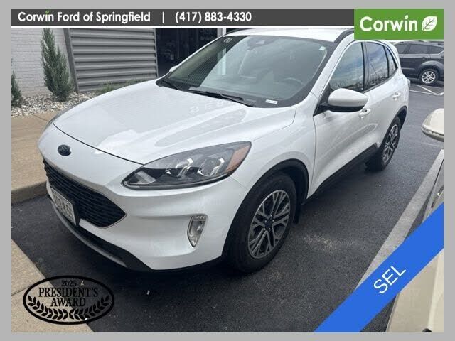 2020 FORD Escape