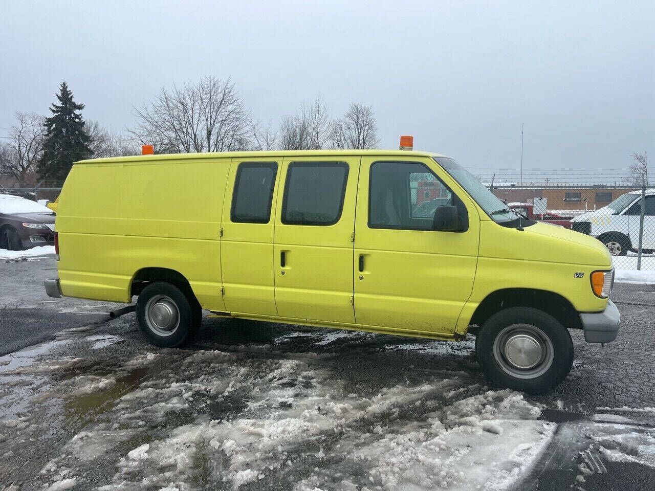 1998 FORD E-250