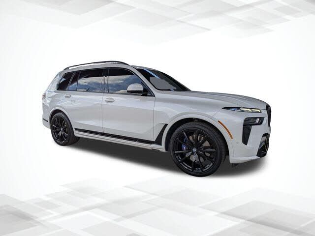 2023 BMW X7