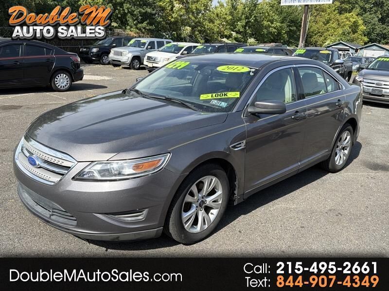 2012 FORD Taurus