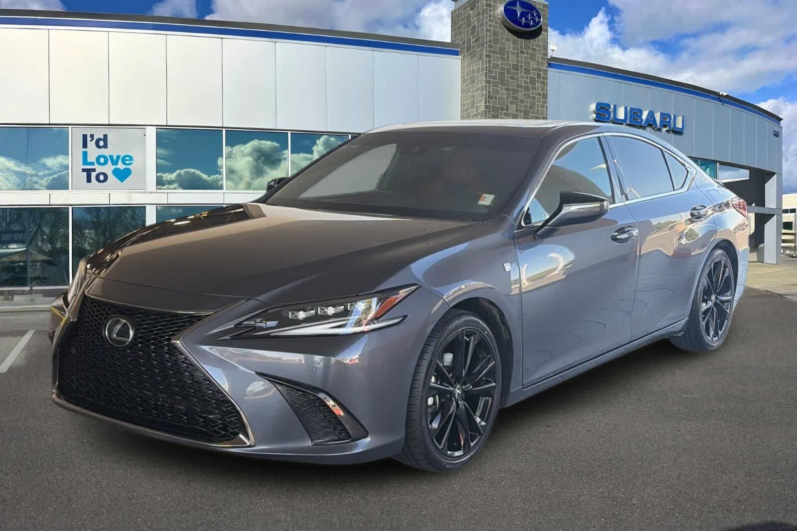 2022 LEXUS ES