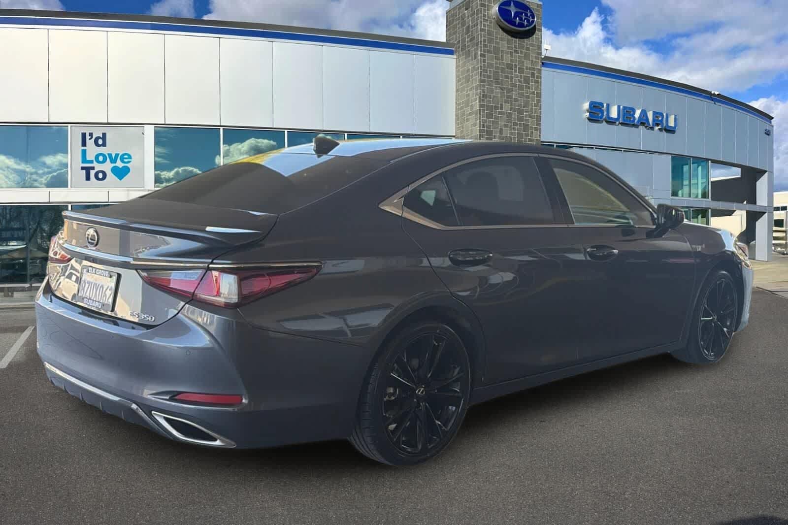 2022 Lexus ES