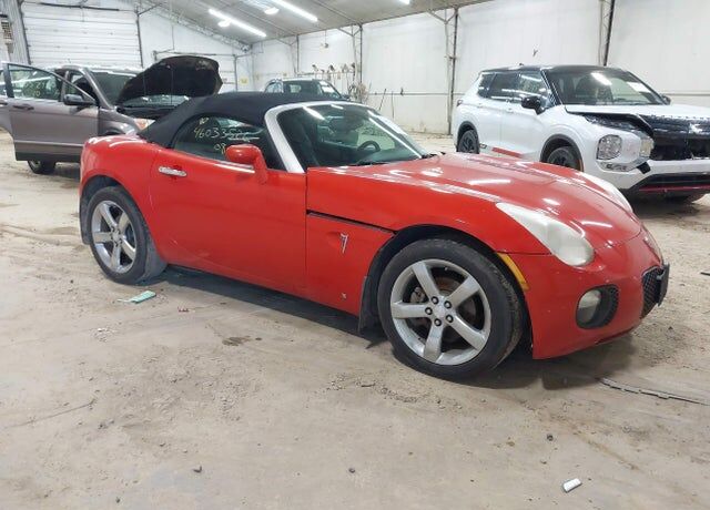 2008 PONTIAC Solstice