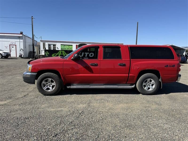 2005 DODGE Dakota