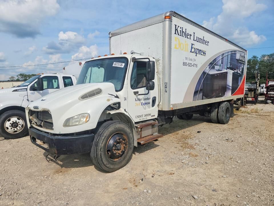 2006 FREIGHTLINER M2