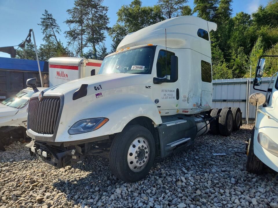 2021 INTERNATIONAL LT625