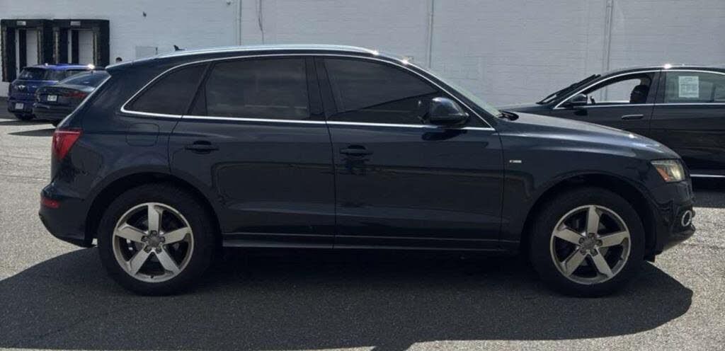 2012 AUDI Q5