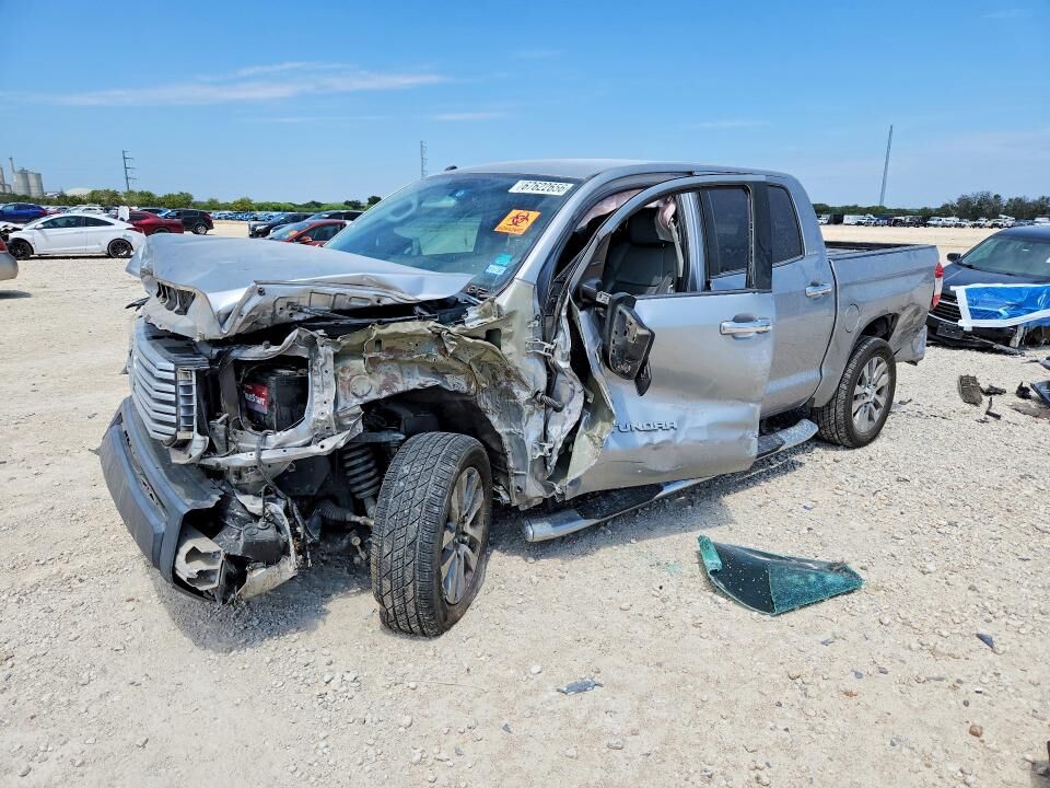 2016 TOYOTA Tundra