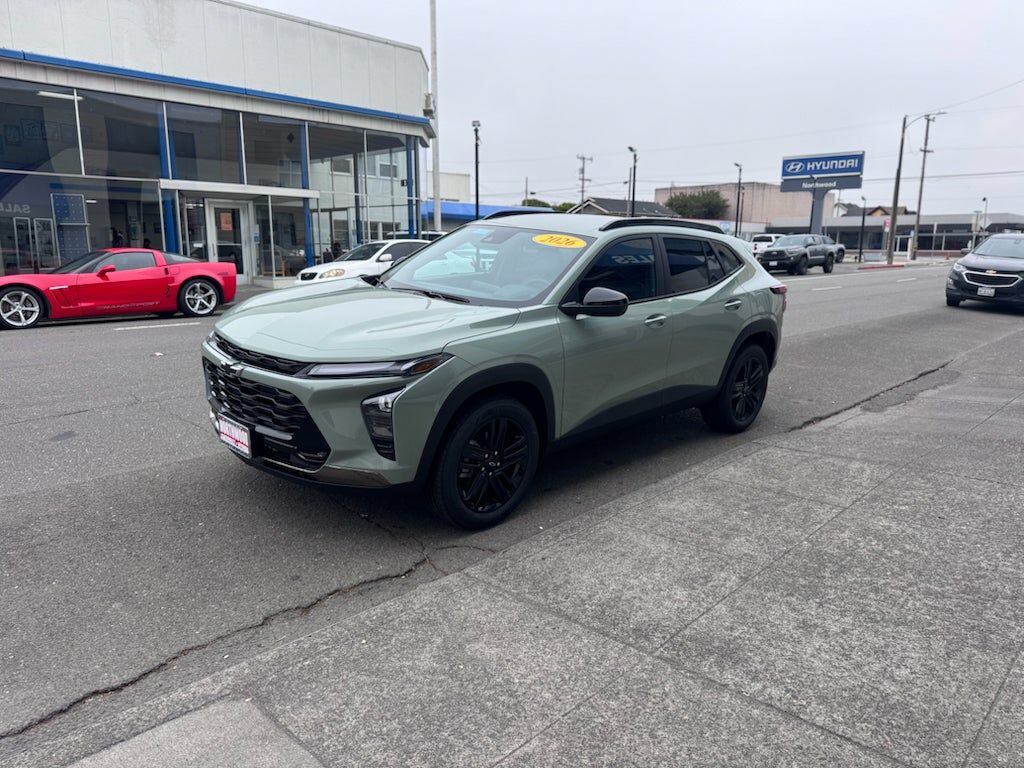 2026 CHEVROLET Trax