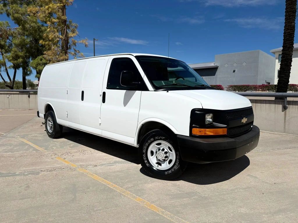 2010 CHEVROLET Express
