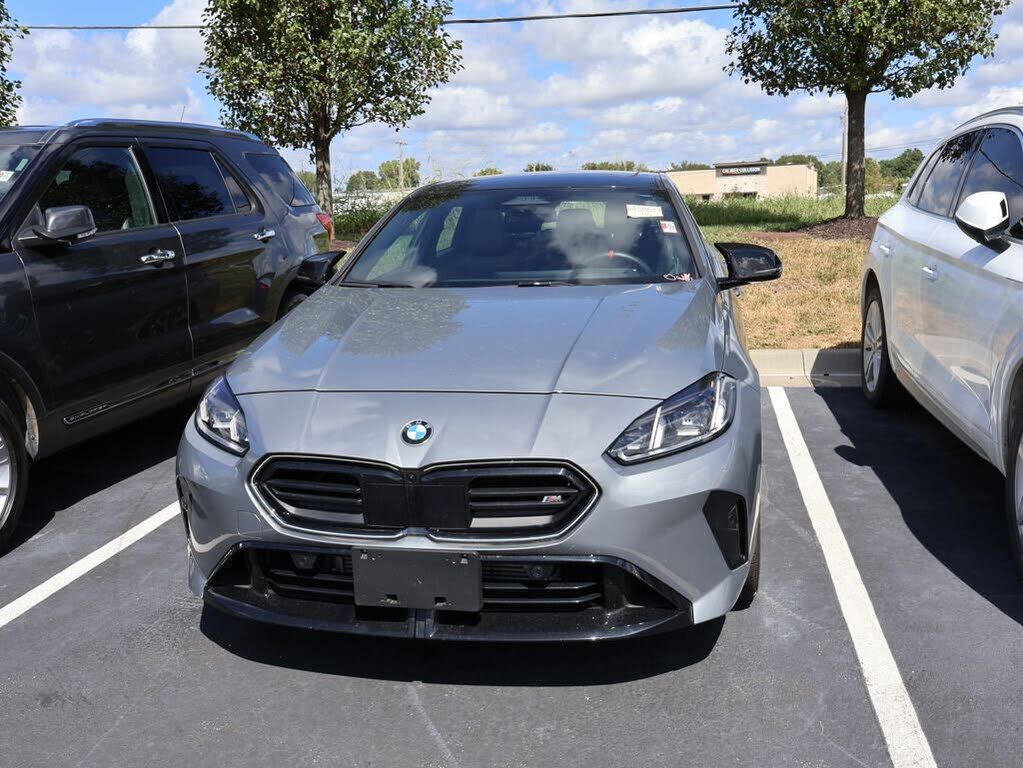 2026 BMW M235