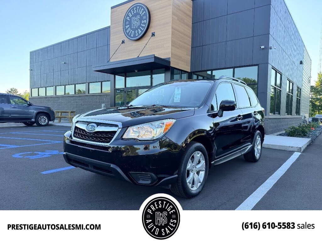 2014 SUBARU Forester