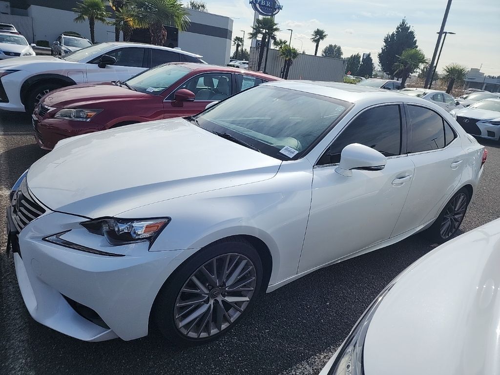2015 LEXUS IS