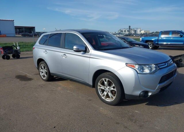 2014 MITSUBISHI Outlander