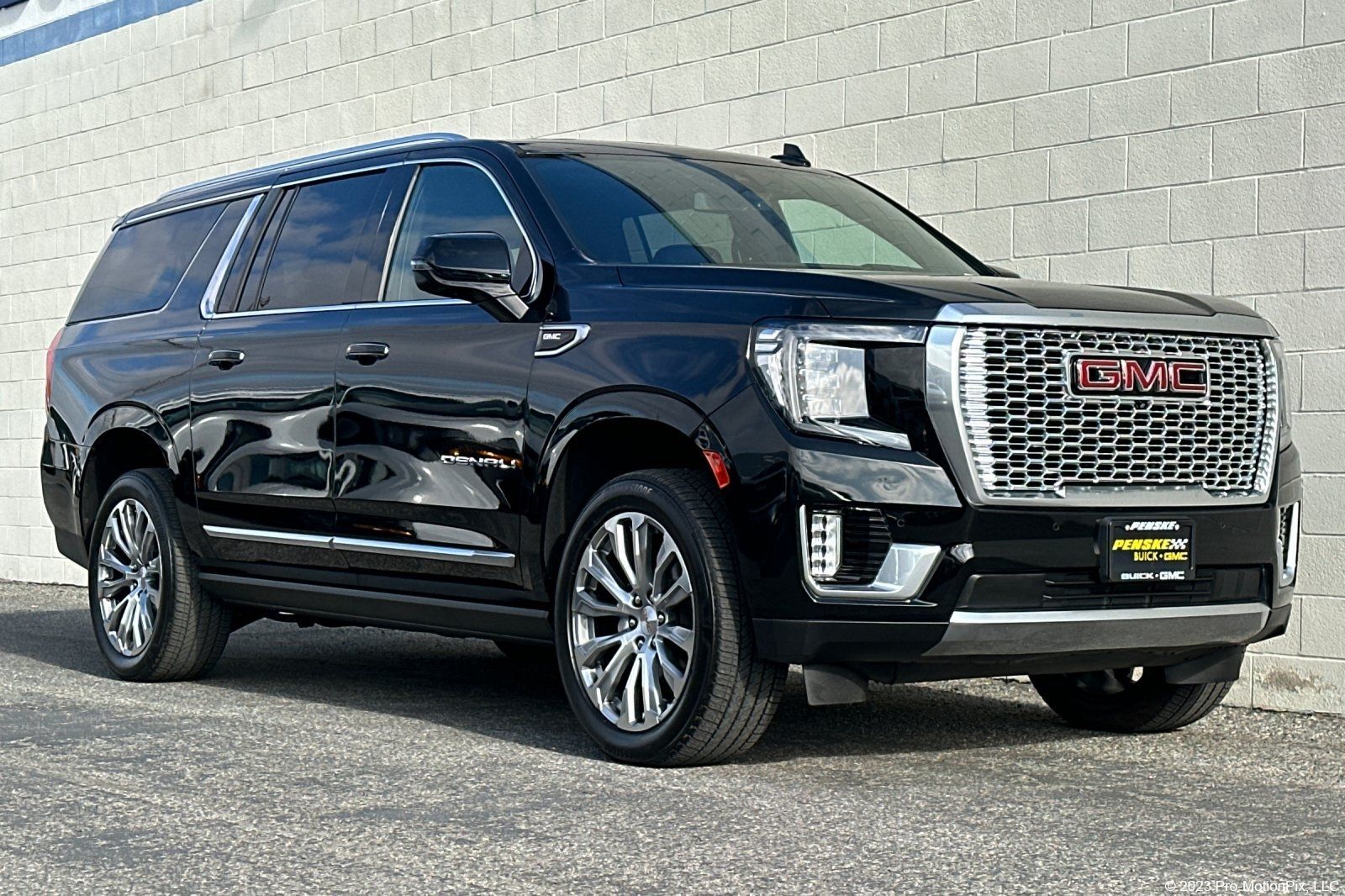 2023 GMC Yukon XL