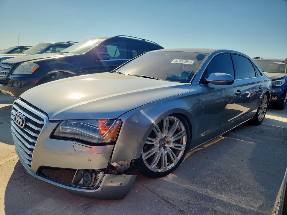 2014 AUDI A8