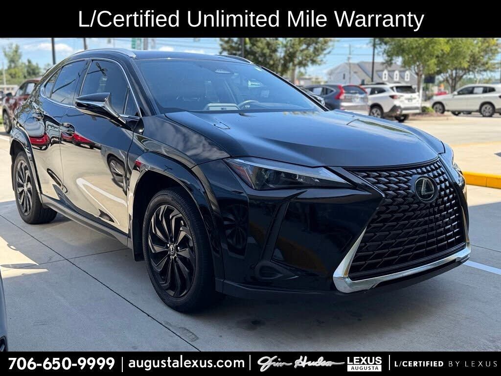 2025 LEXUS UX
