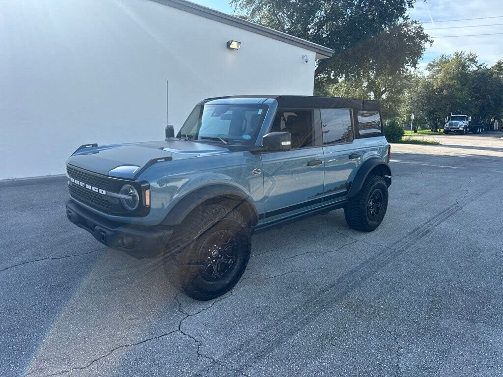 2023 FORD Bronco